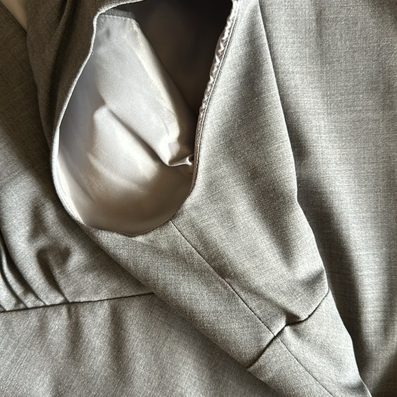 Banana Republic Gray Sleeveless Sheath Dress - Picture 4 of 5